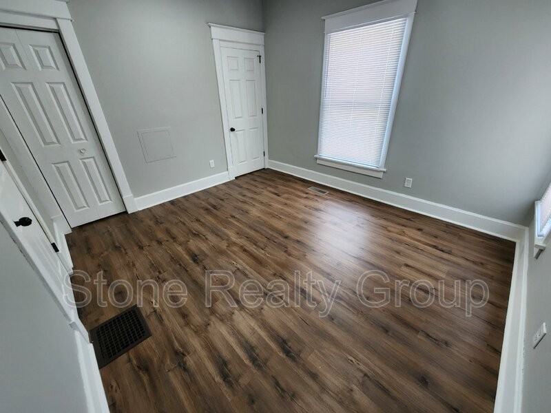 1417 S 19th St - Photo 7 of 15