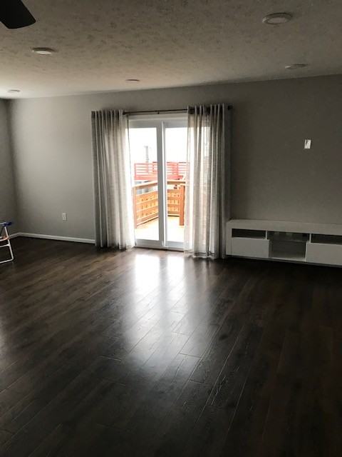 131 Mcmullen Cir - Photo 2 of 7