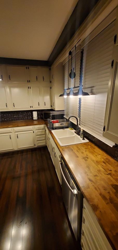 12 Park Pl #A - Photo 3 of 21