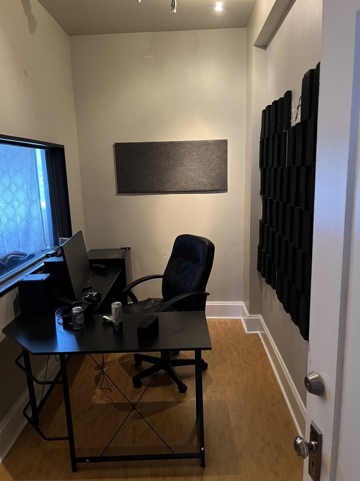 345 W Mcmillan St - Photo 4 of 19