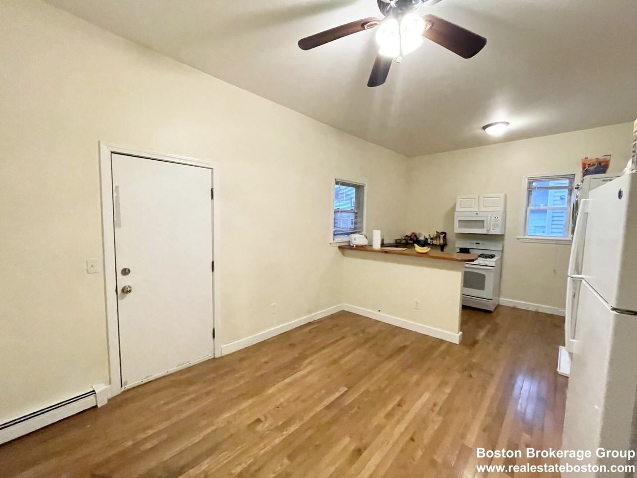 29 Spring Garden St #1 - Photo 3 of 7