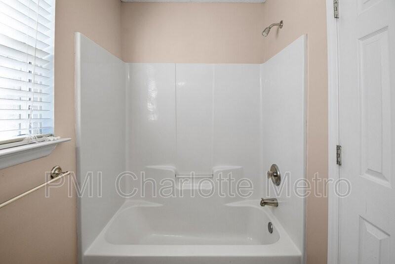 6550 Lynmont Dr - Photo 7 of 12
