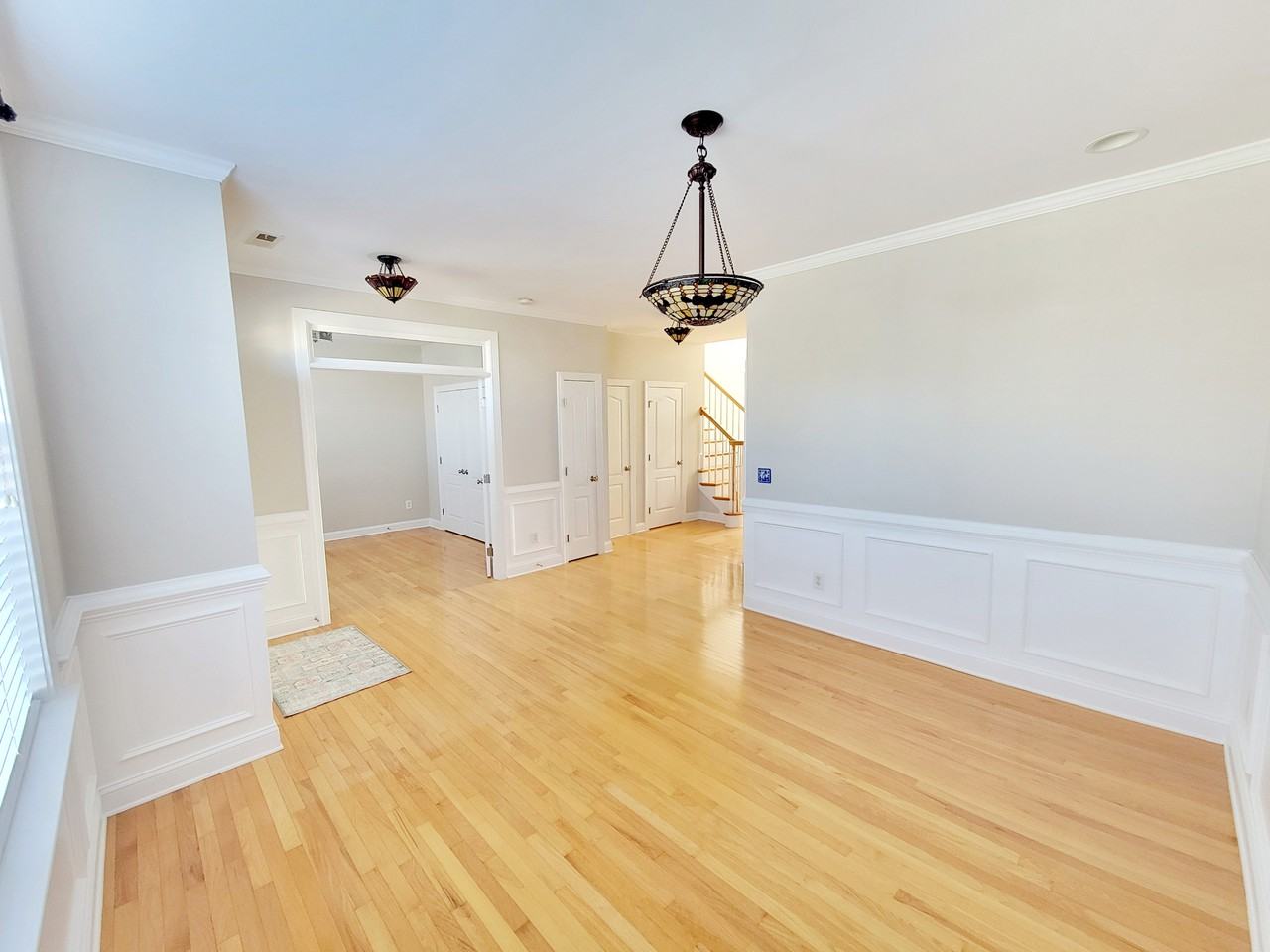 113 Alden Village Ct - Photo 4 of 50