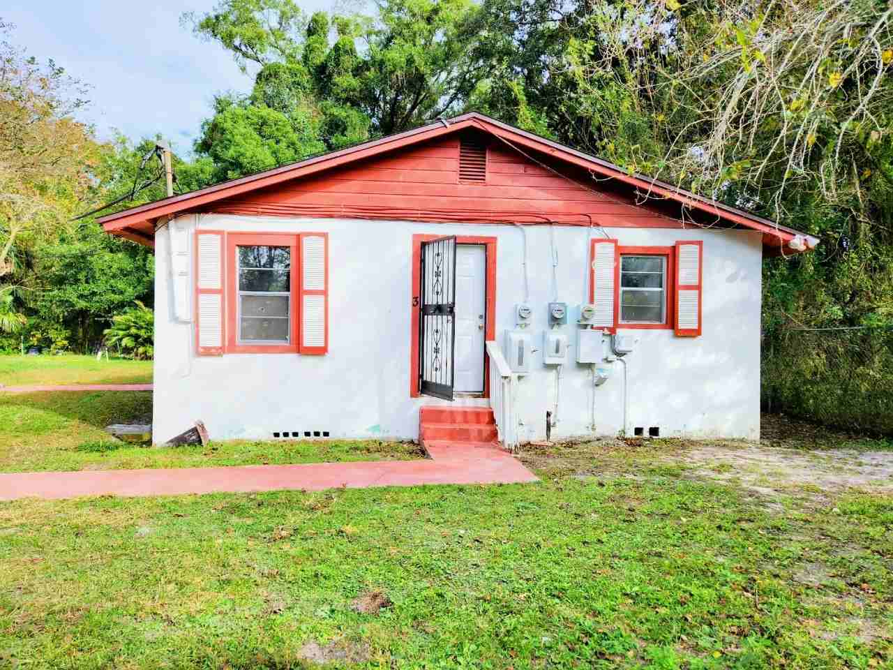 6410 New Kings Rd - Photo 2 of 9