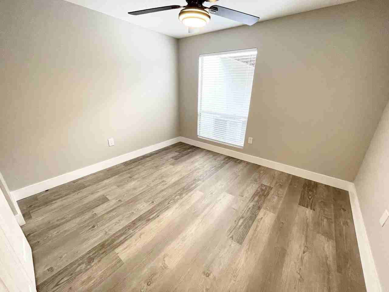 11914 Cypress Vis - Photo 7 of 19