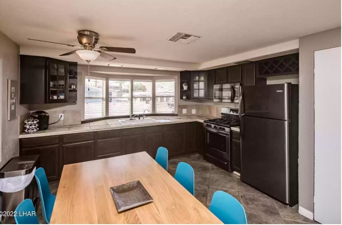 3034 Dawn Dr - Photo 6 of 27