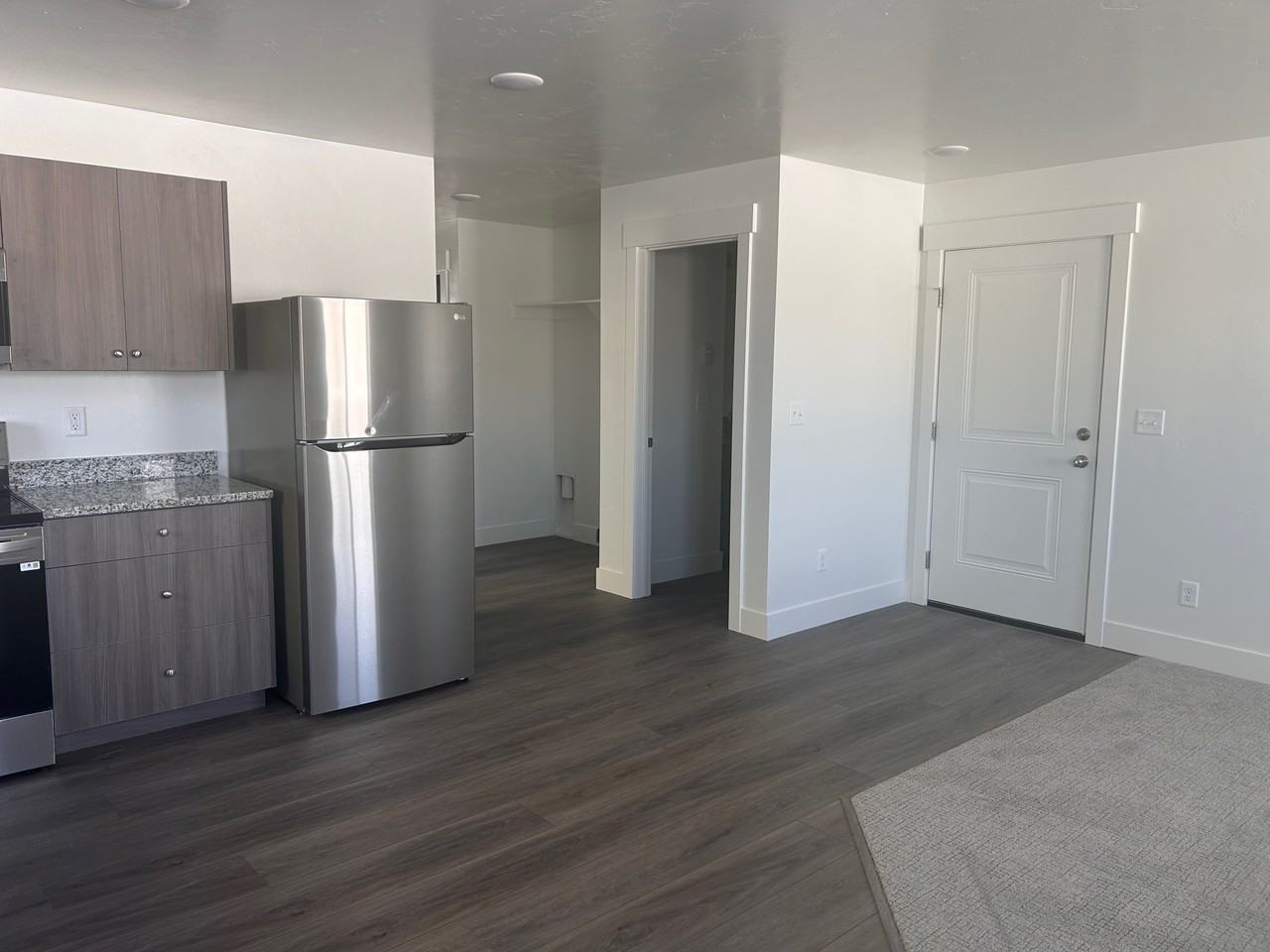 6136 N Freedom Rd - Photo 3 of 12