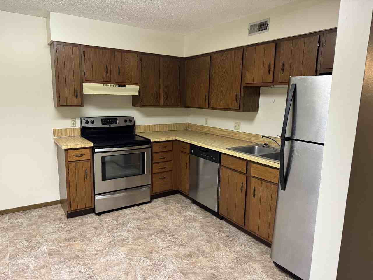 722 G Street #5 - Photo 2 of 8