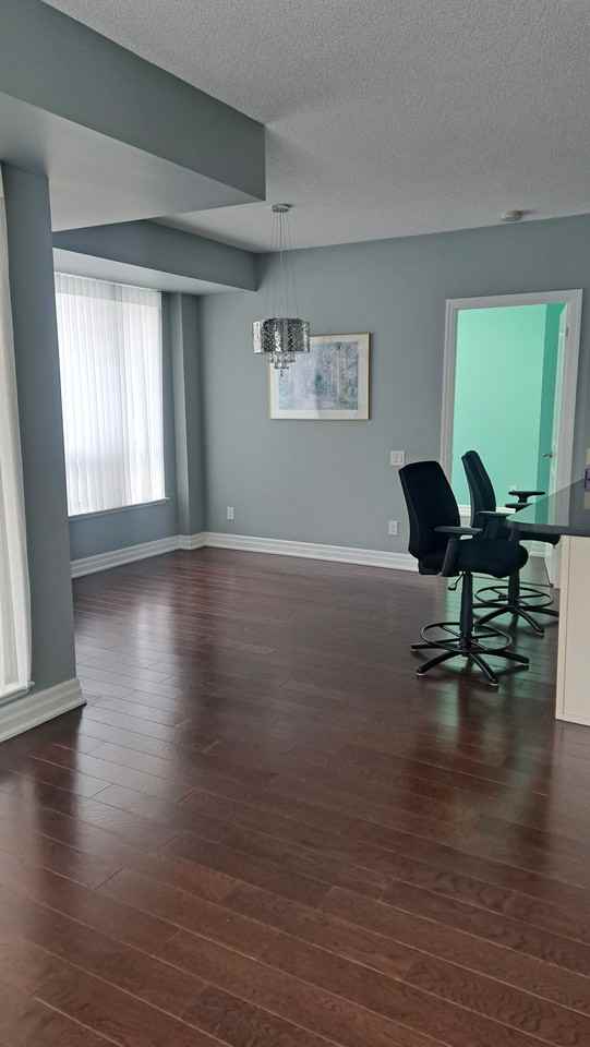 17 Ruddington Drive #202 - Photo 3 of 12