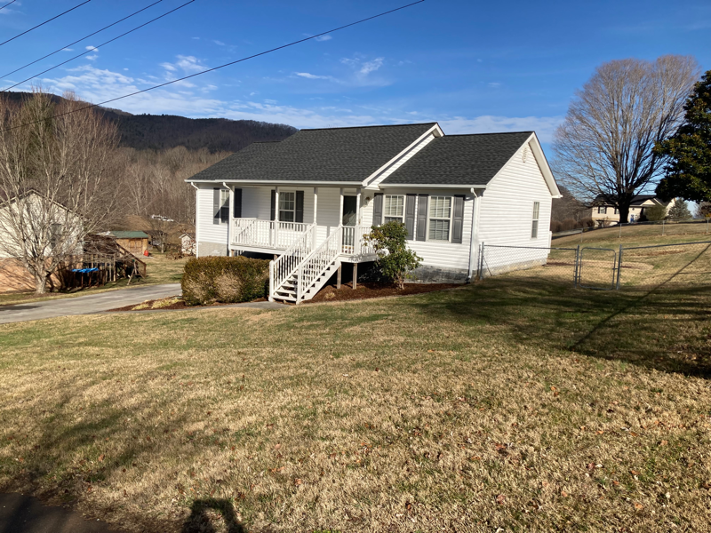 1131 Sugar Hollow Loop - Photo 2 of 22