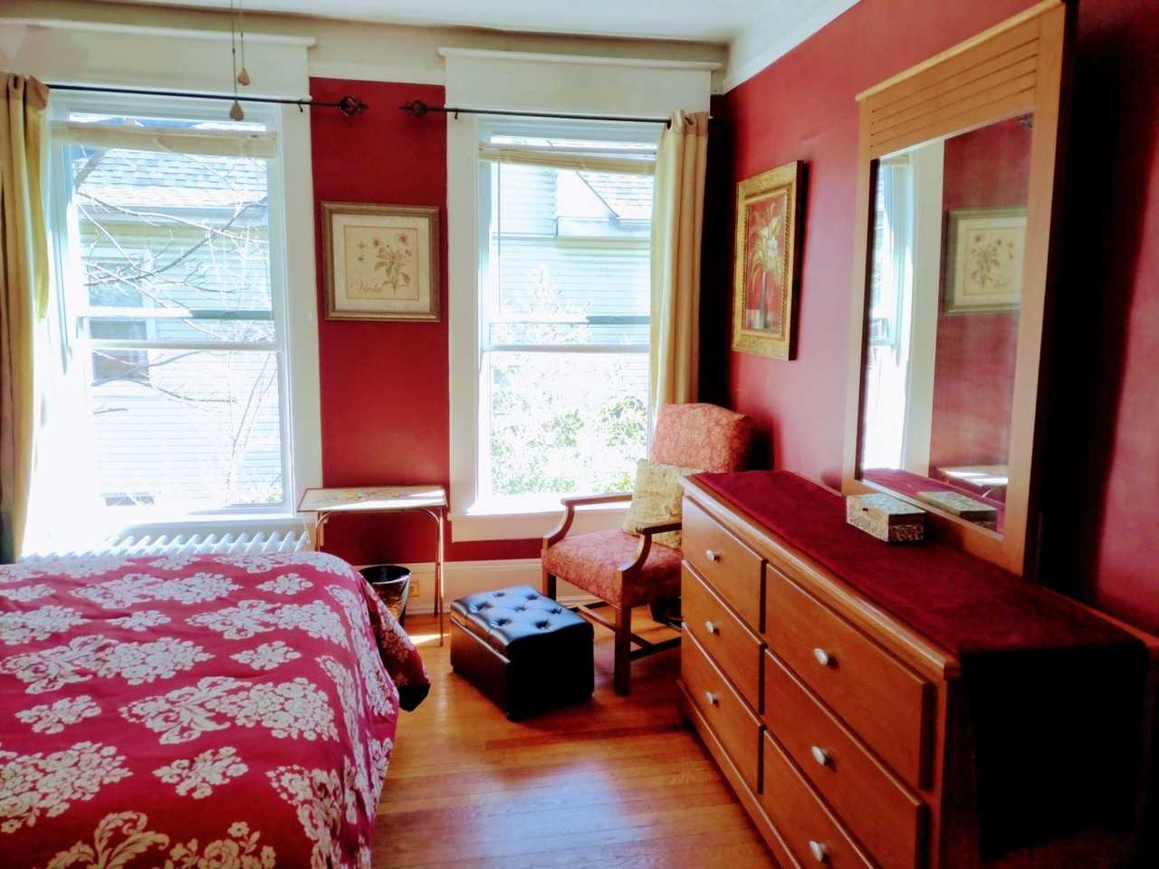 1843 Oxford Ave Sw - Photo 4 of 19