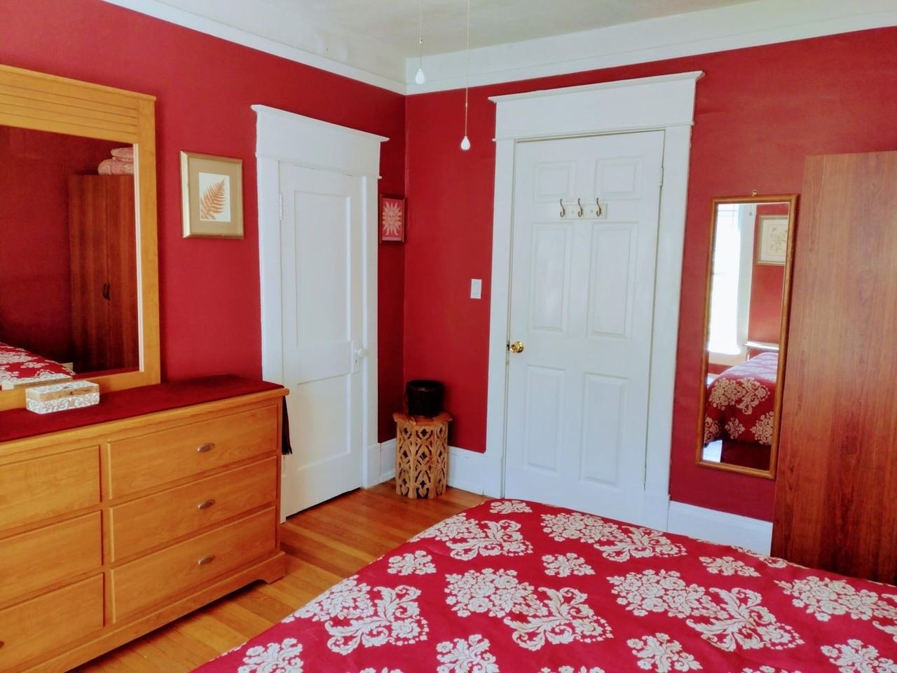 1843 Oxford Ave Sw - Photo 5 of 19