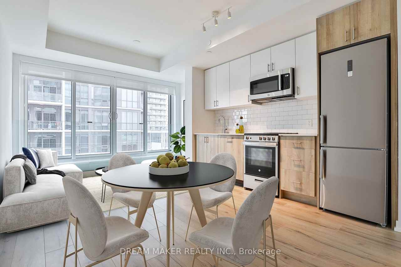 1195 Queensway East #412 - Photo 2 of 11