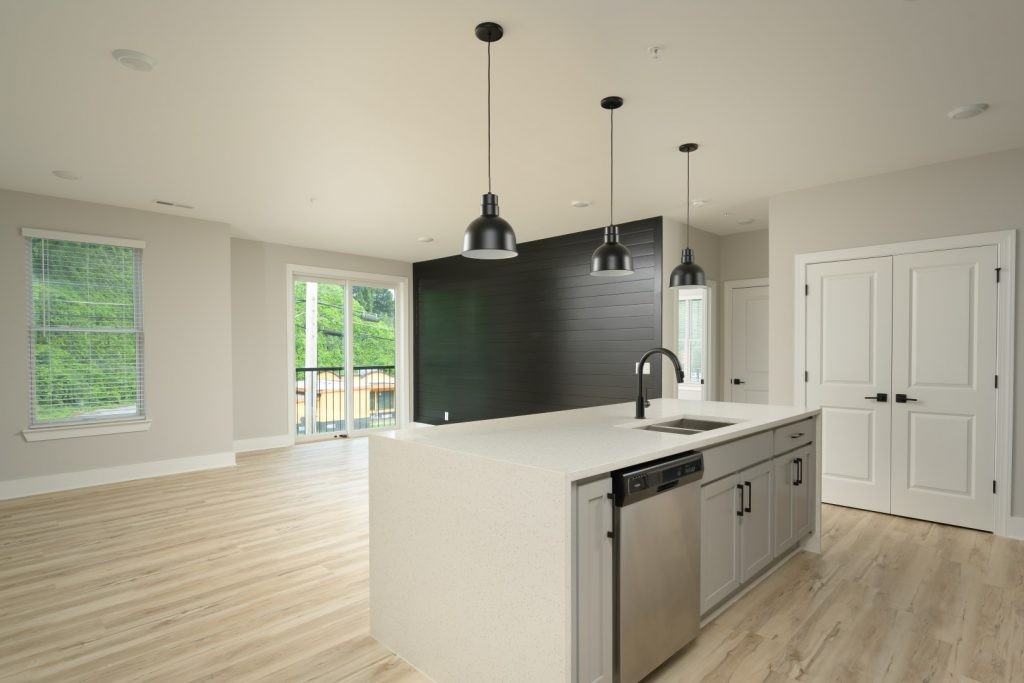 The Stovall - Photo 5 of 29