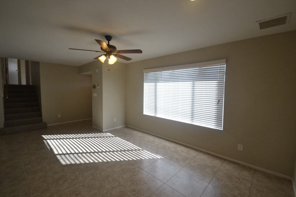 3610 W Corrine Dr - Photo 3 of 12