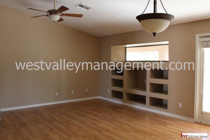 15637 N 163rd Ln - Photo 2 of 18