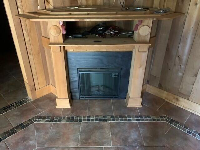 300 Knapp Street - Photo 3 of 11