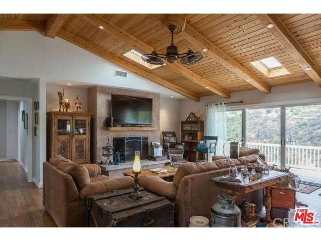 11365 Chalon Rd - Photo 2 of 12