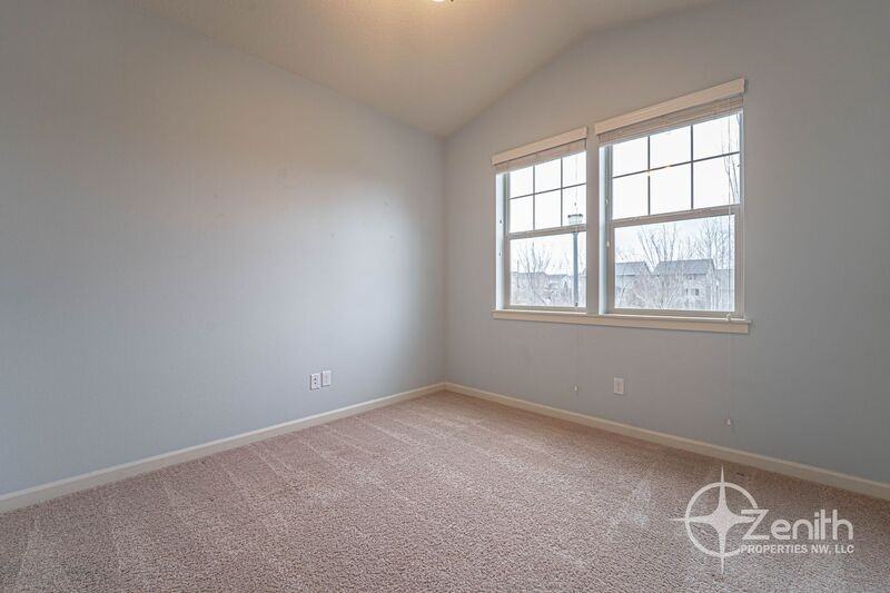 3555 N 1st St - Photo 7 of 39