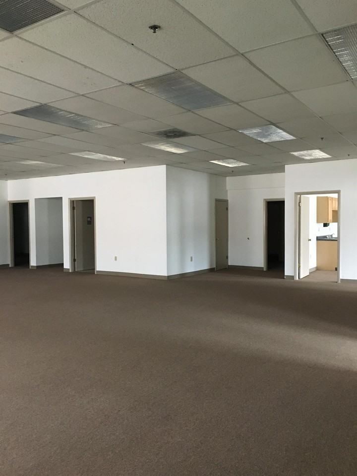 501 McKean Avenue - Photo 3 of 23