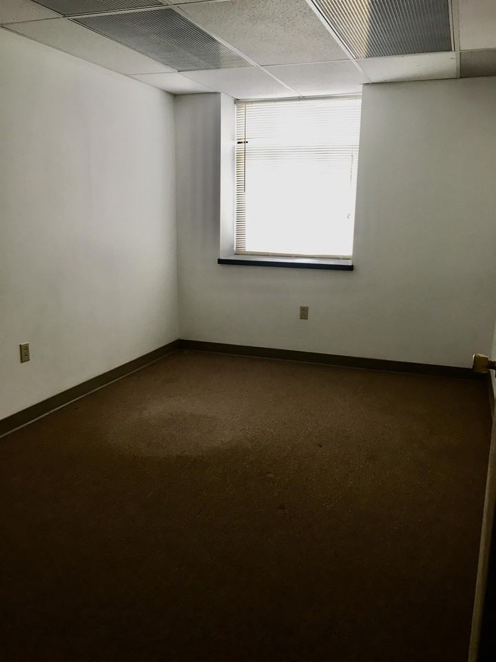 501 McKean Avenue - Photo 6 of 23