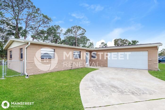 1021 Coronado Dr - Photo 3 of 16