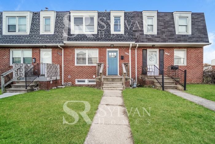 5664 Whitby Rd - Photo 2 of 16