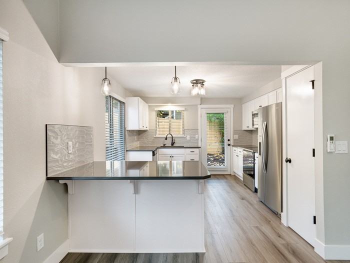 1468 Village Park Pl - Photo 2 of 13