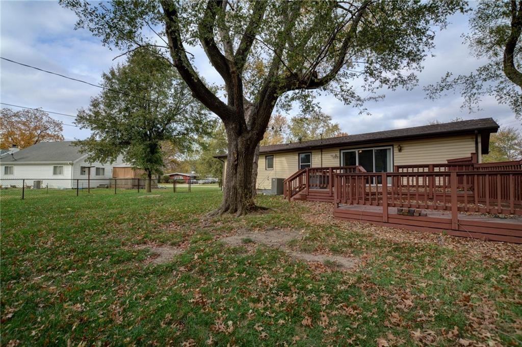 51 Larry Drive #1 - Photo 4 of 34