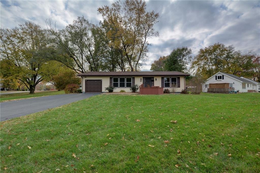 51 Larry Drive #1 - Photo 5 of 34