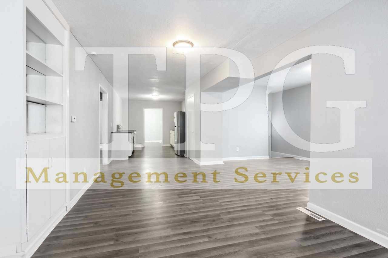 315 S Crane St #A - Photo 3 of 19