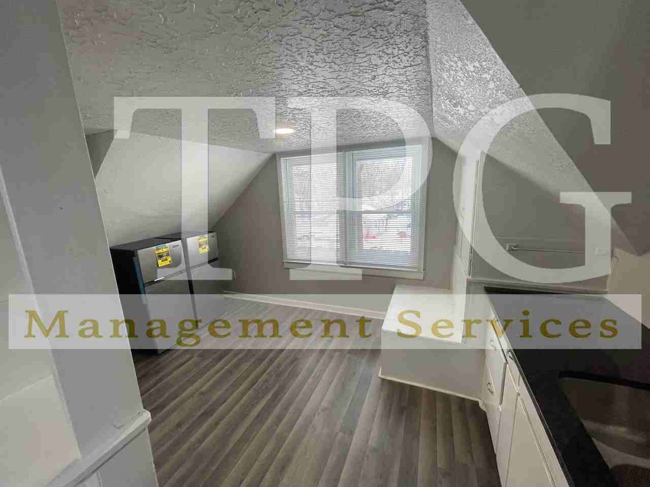 315 S Crane St #C - Photo 2 of 15