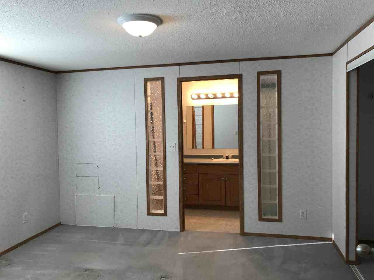11759 261 Rd - Photo 7 of 12
