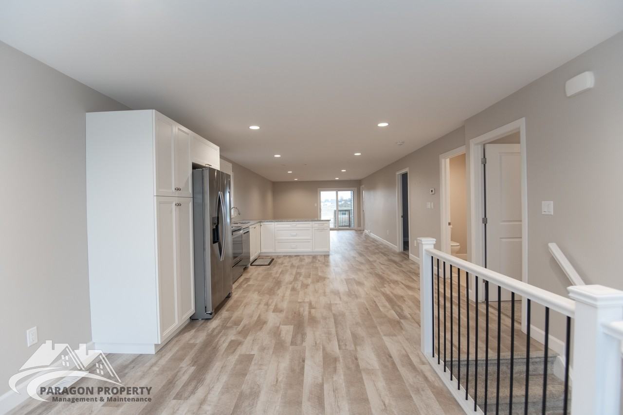 117 Howard Rd - Photo 2 of 20