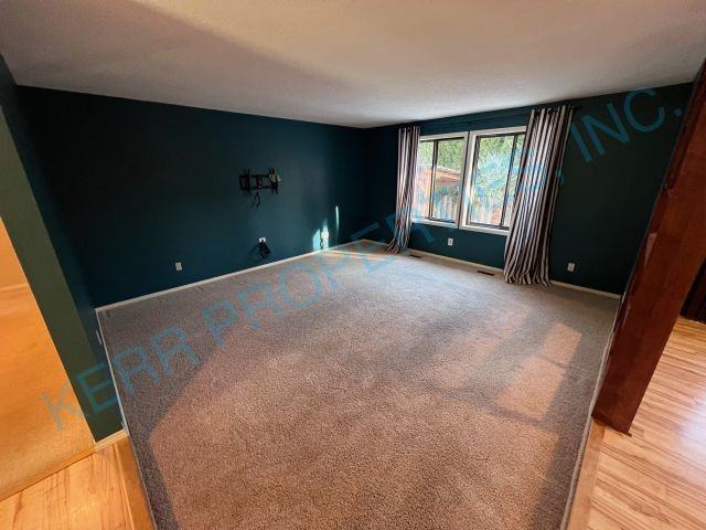 1074 Se Paloma Pl - Photo 2 of 24