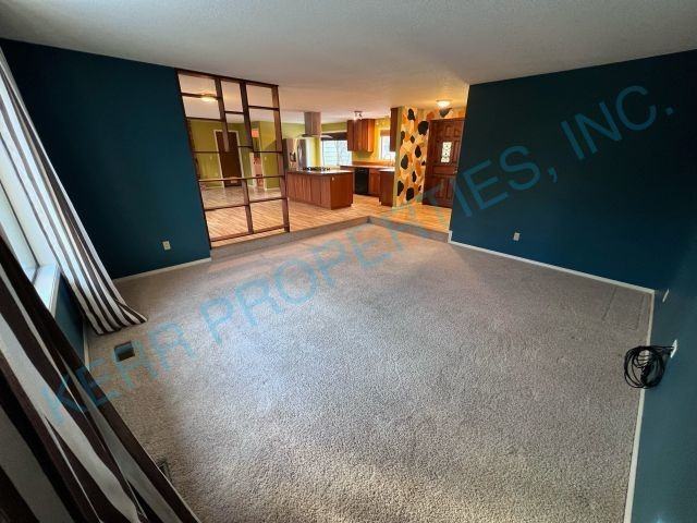 1074 Se Paloma Pl - Photo 3 of 24