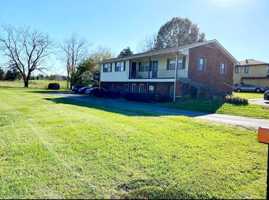 featured image of 210 Bolton Cir #3