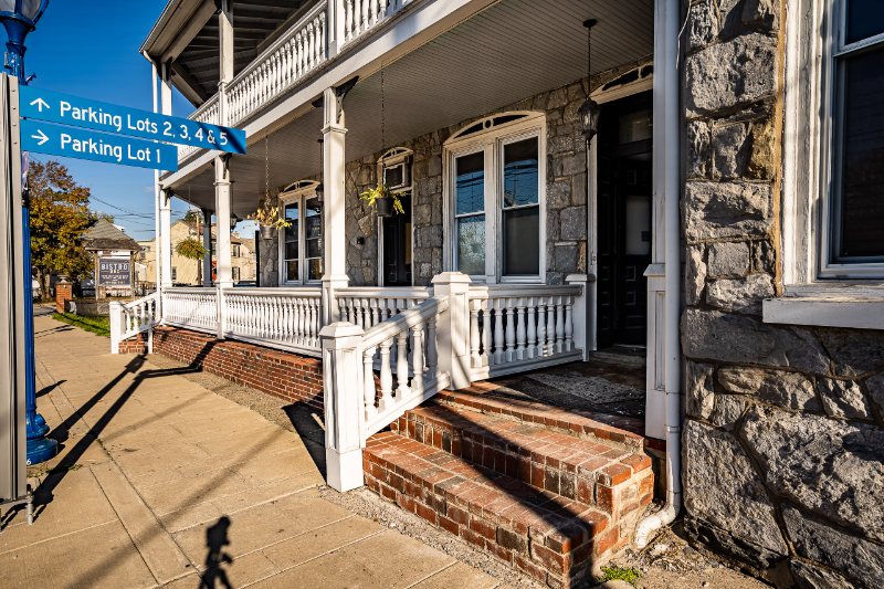 400 Bridge St #5 - Photo 2 of 22