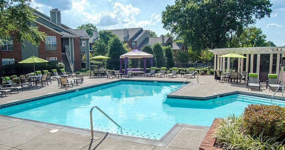 Broadmoor Apartments - Photo 6 of 27