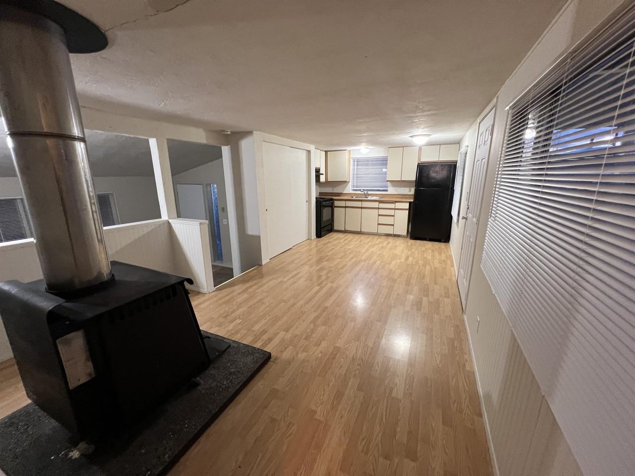 100 S Davies Rd #1 - Photo 7 of 40