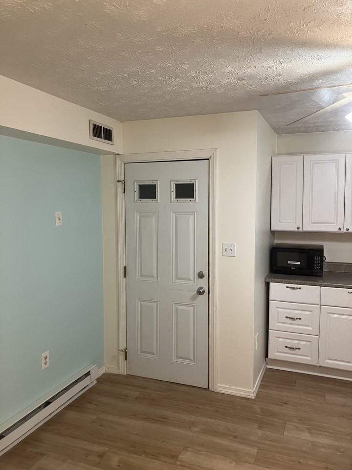 30 Enfield St #1 - Photo 3 of 14