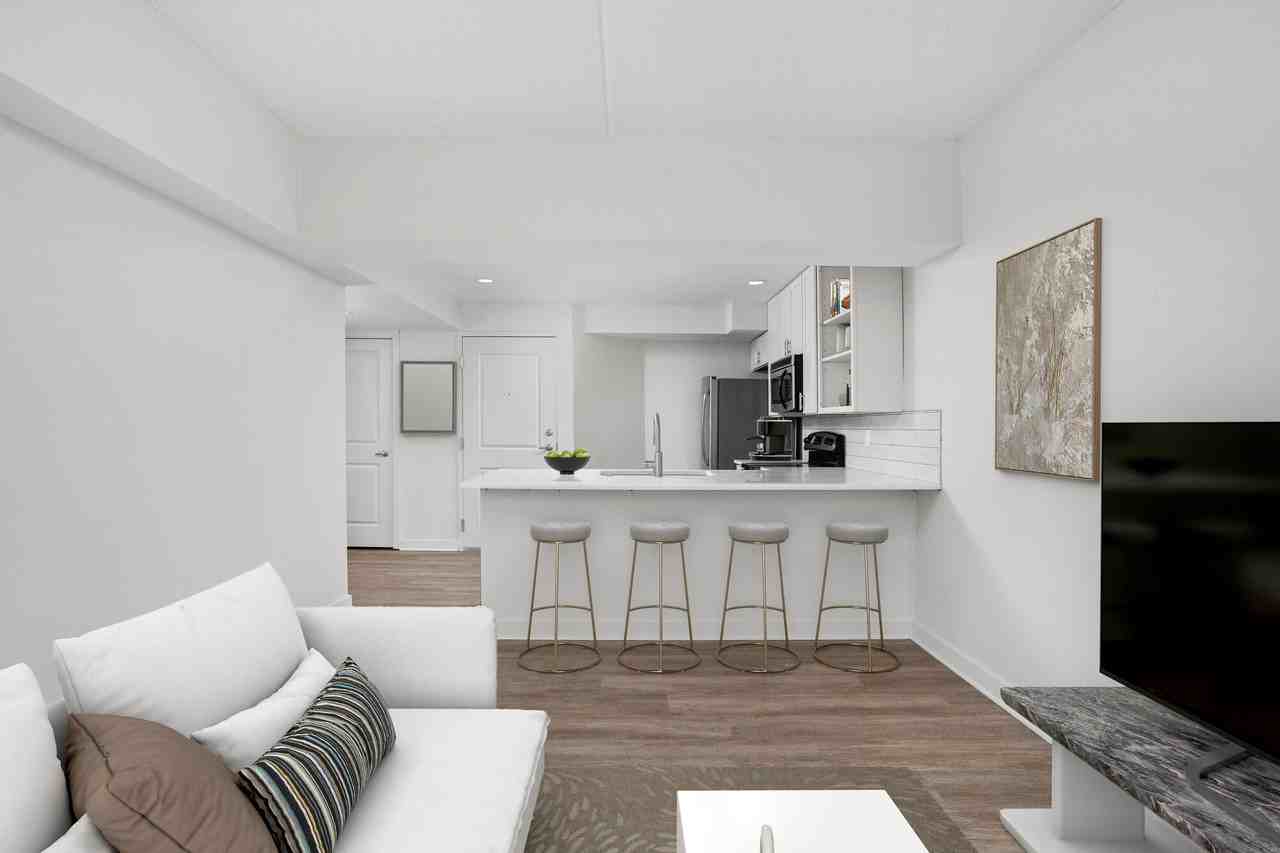 VITRA Apartments - Photo 3 of 36