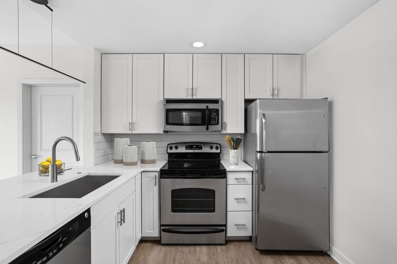 VITRA Apartments - Photo 4 of 36