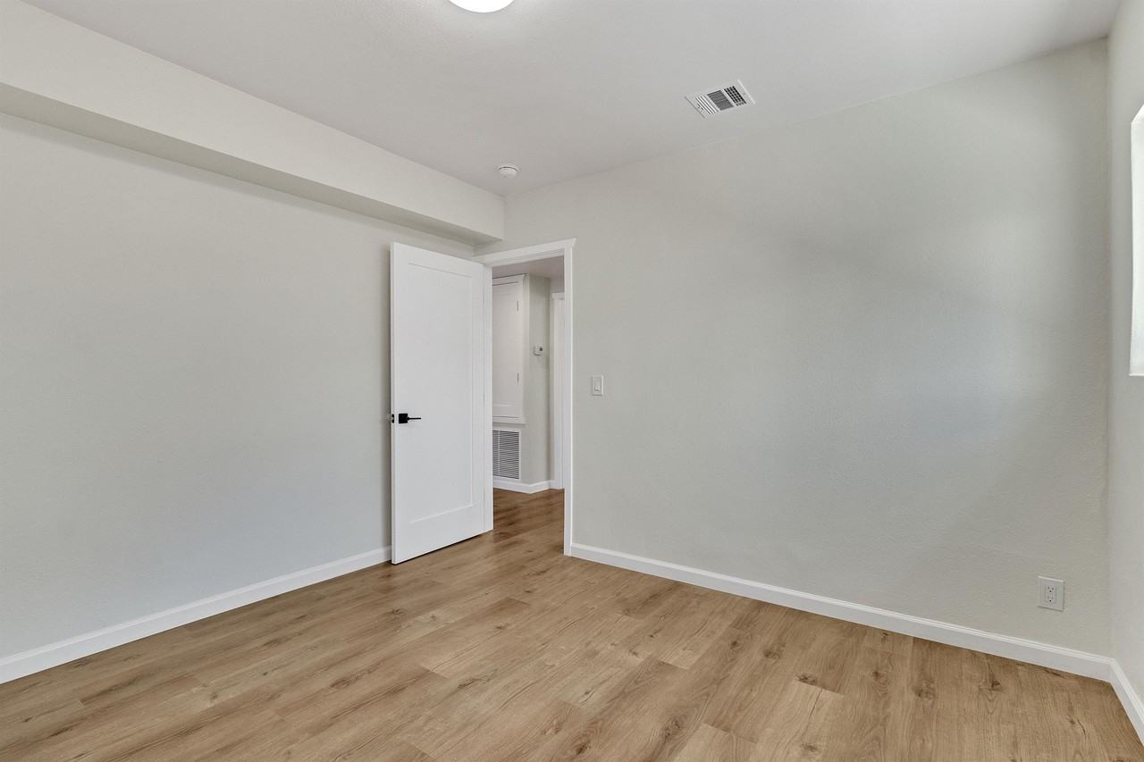 11720 Hamlin Street - Photo 2 of 15