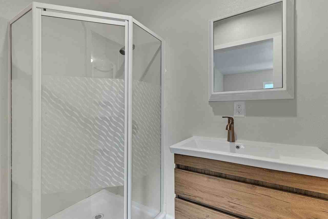 11720 Hamlin Street - Photo 7 of 15