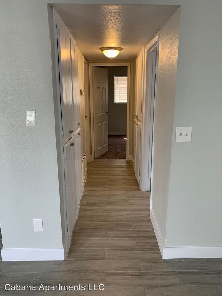 2524 Tulip Lane - Photo 2 of 15