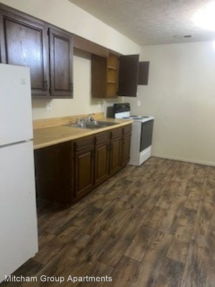 1200 Lockwood St. - Photo 3 of 9