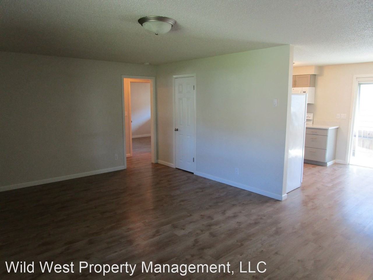 565, 567, 569 & 571 NW 4th Street - Photo 3 of 10