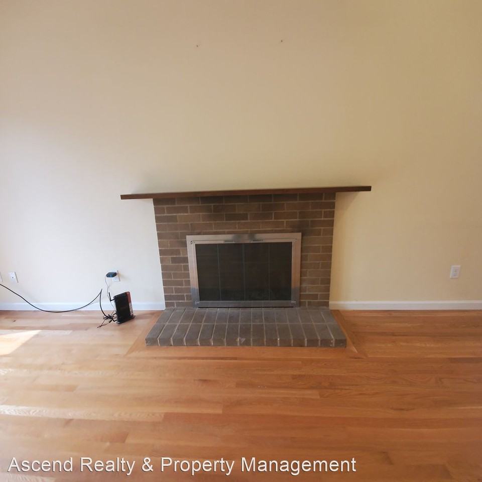 10112 Sw Crystal St - Photo 3 of 19