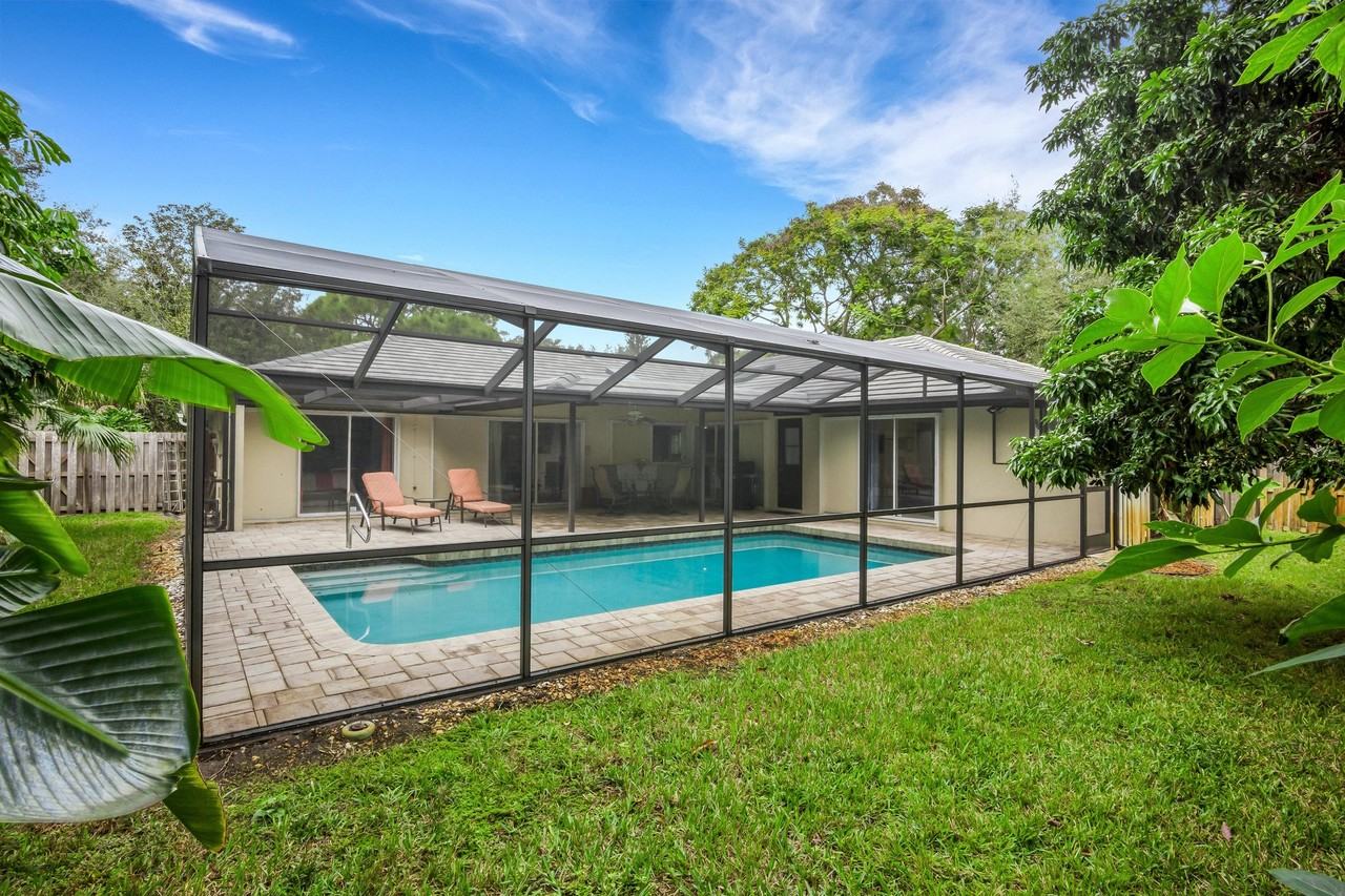 1637 Pine Harrier Cir - Photo 3 of 31